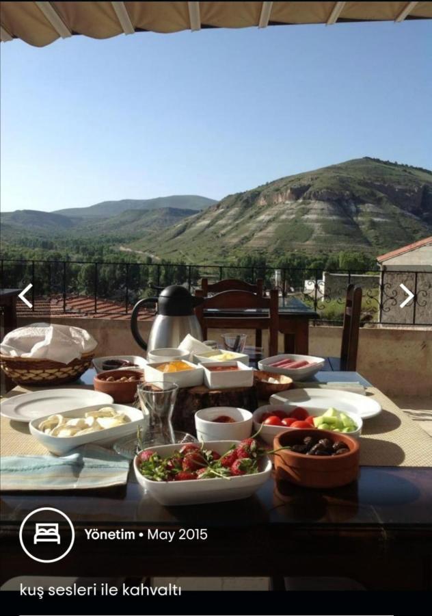 Monte Cappa Cave House Bed & Breakfast Ürgüp Bagian luar foto