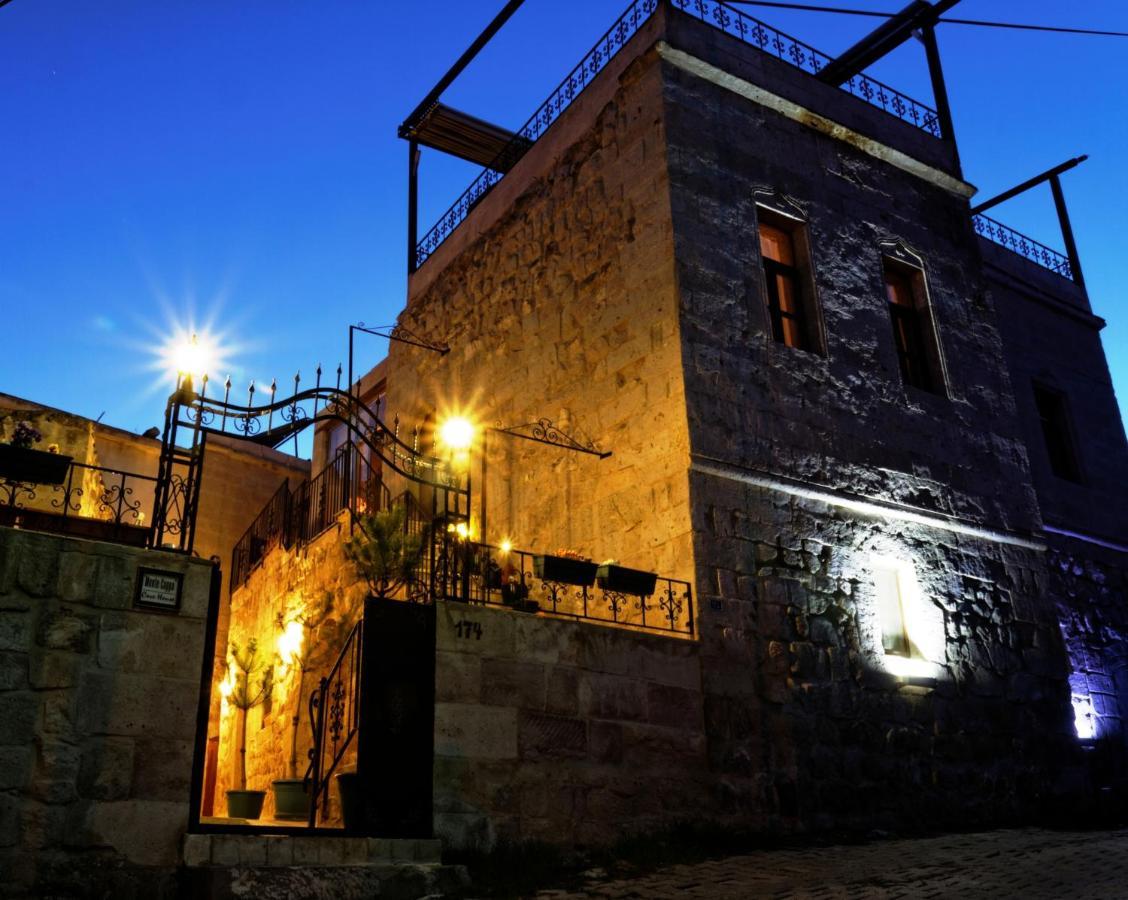 Monte Cappa Cave House Bed & Breakfast Ürgüp Bagian luar foto