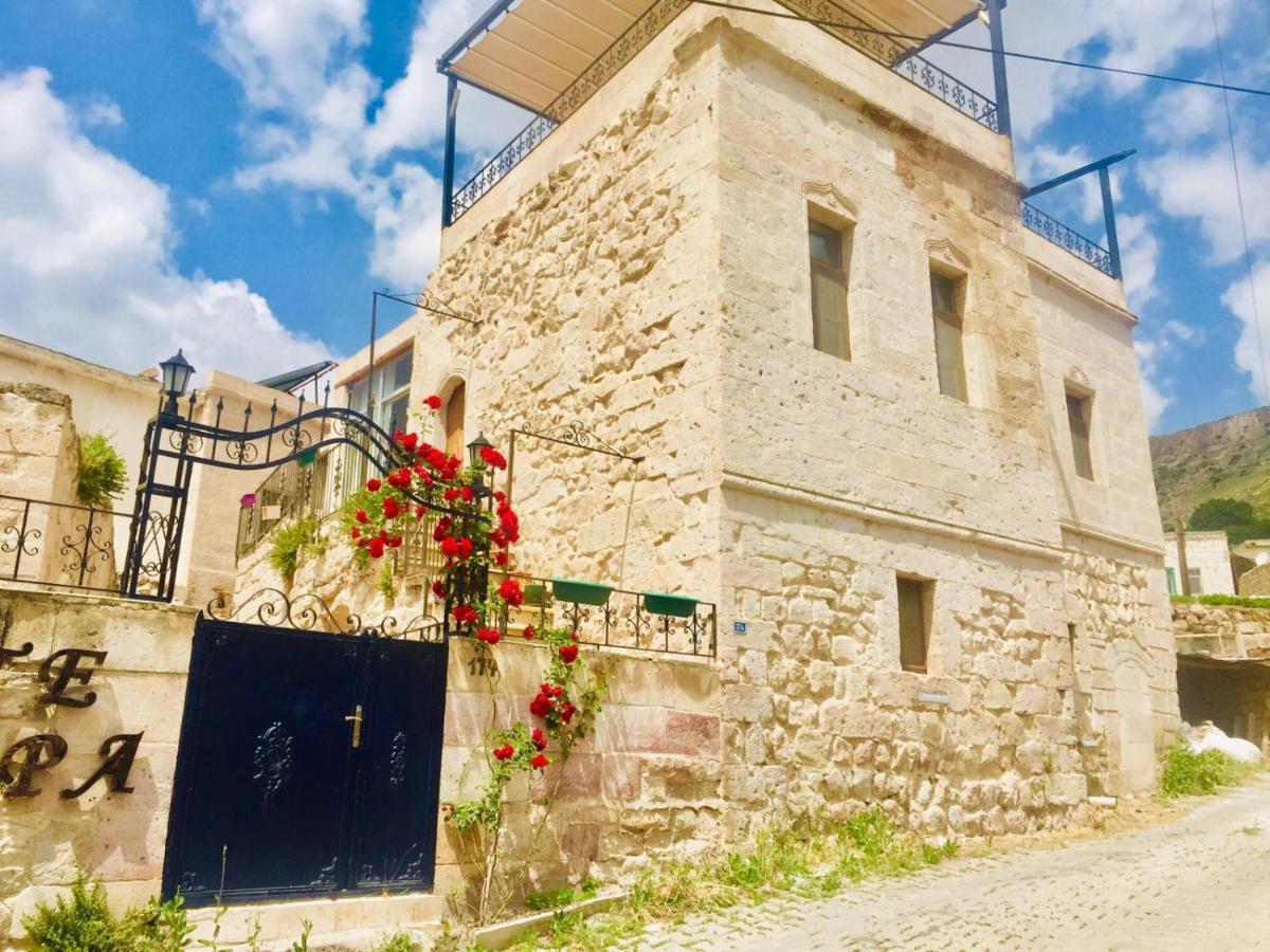 Monte Cappa Cave House Bed & Breakfast Ürgüp Bagian luar foto
