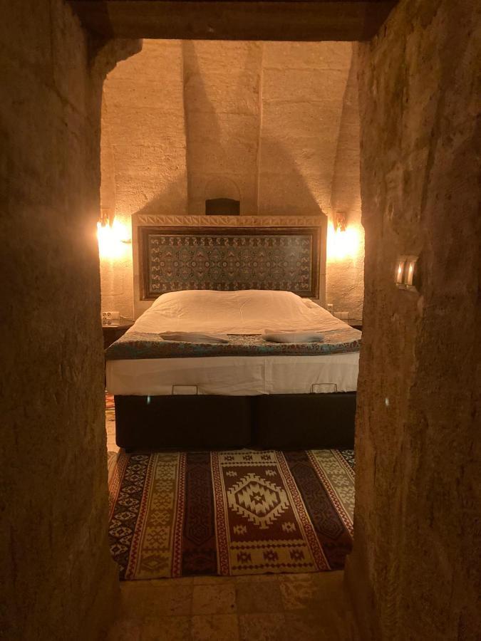 Monte Cappa Cave House Bed & Breakfast Ürgüp Bagian luar foto
