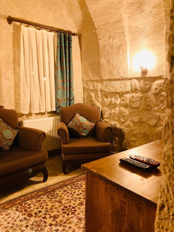 Monte Cappa Cave House Bed & Breakfast Ürgüp Bagian luar foto