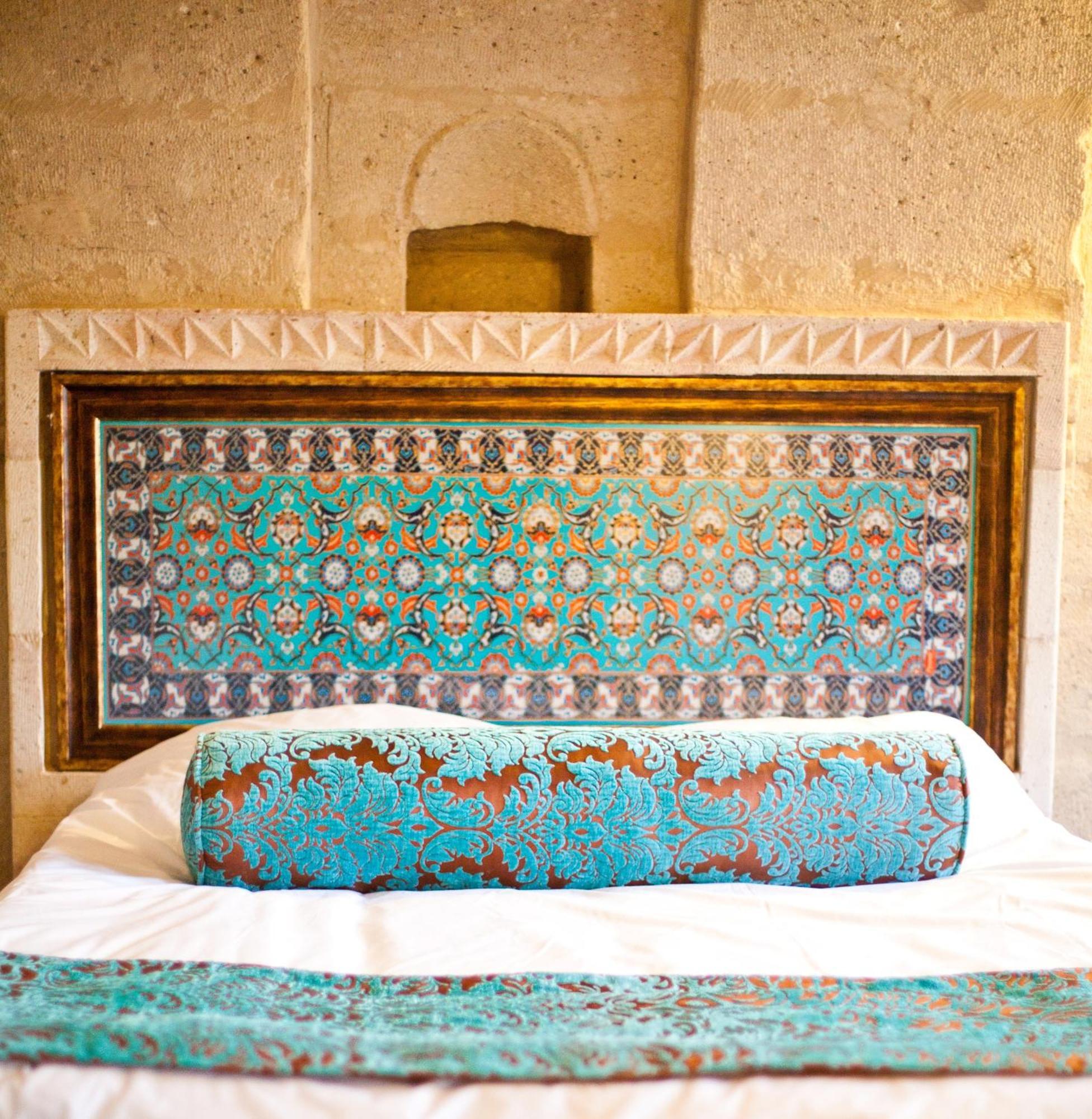 Monte Cappa Cave House Bed & Breakfast Ürgüp Bagian luar foto