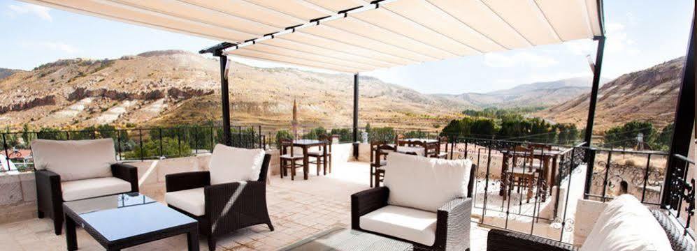 Monte Cappa Cave House Bed & Breakfast Ürgüp Bagian luar foto